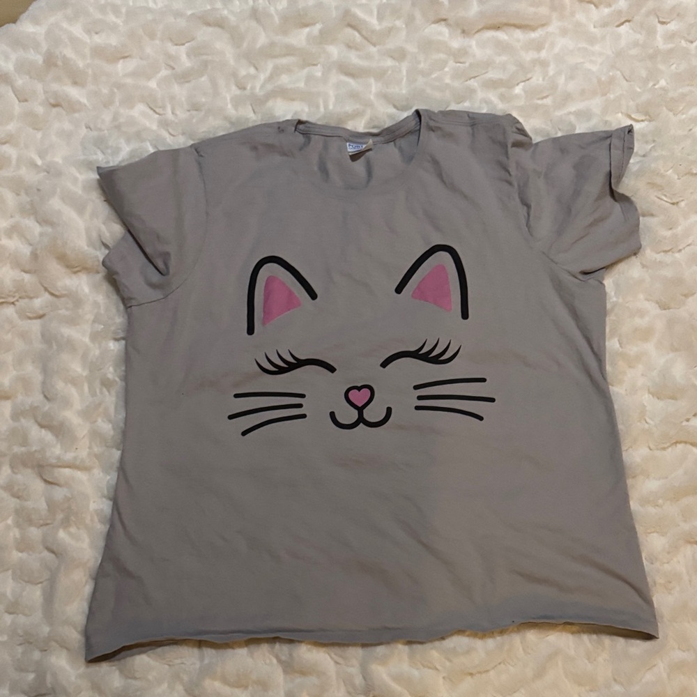 Port and Company Gray Cat Face Tee